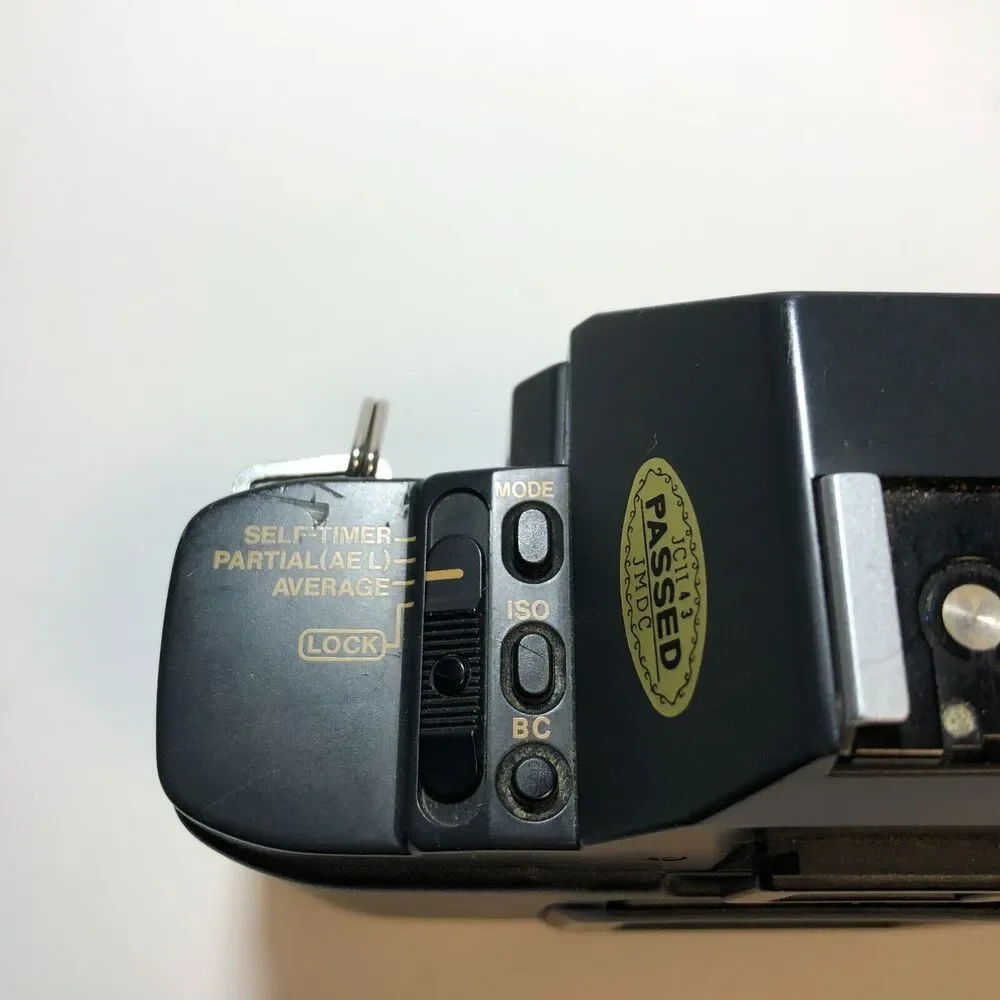 Canon T70 35mm Manual Focus SLR Camera Body Only Powers On Working
